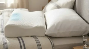 Comparison between a standard bed pillow and a specialised CPAP pillow for mask clearance.